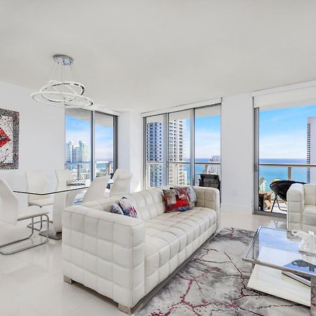 Resort-Style Living With Direct Ocean Views - 3Br Beauty 哈兰代尔海滩 外观 照片