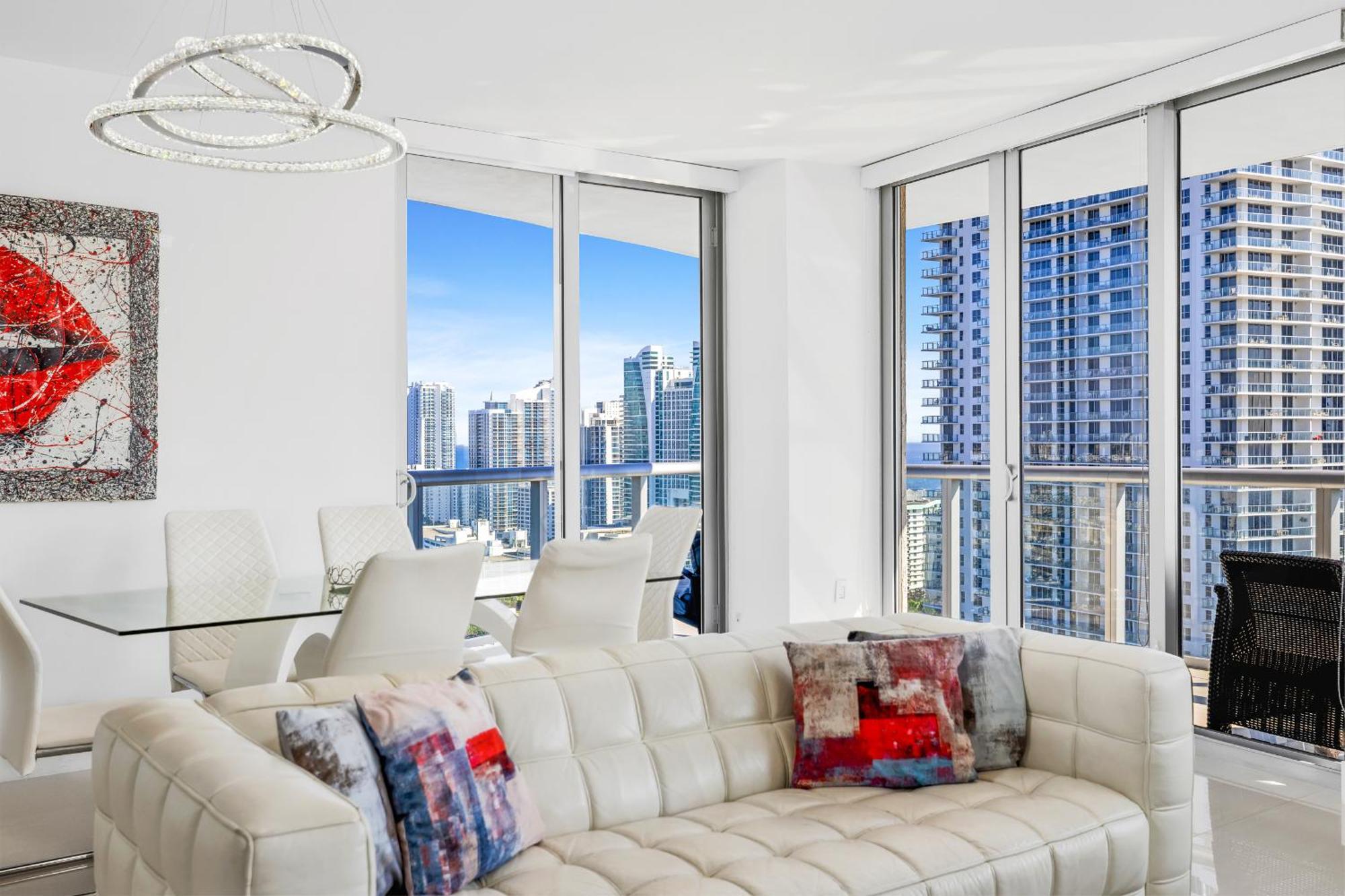 Resort-Style Living With Direct Ocean Views - 3Br Beauty 哈兰代尔海滩 外观 照片