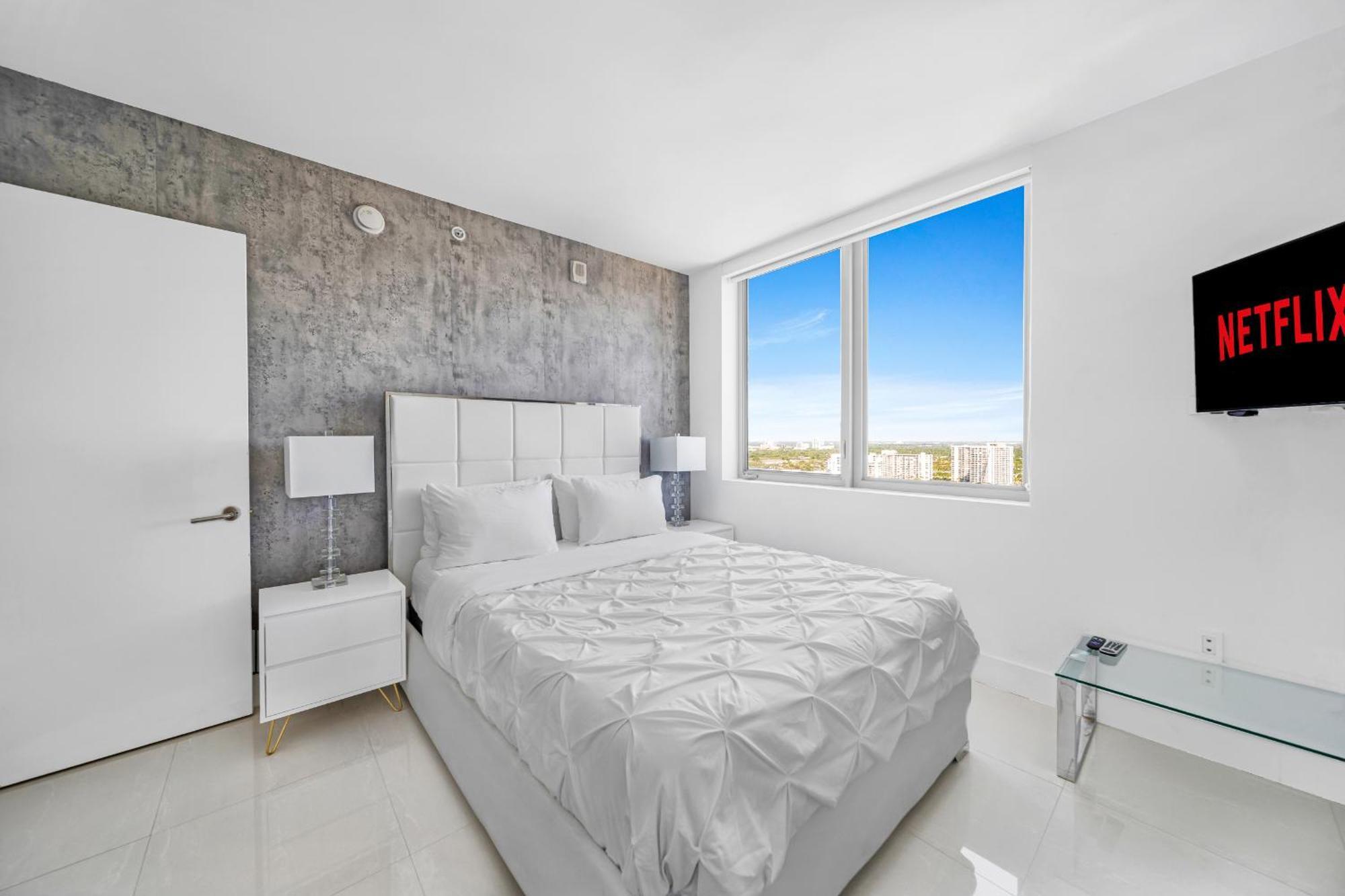 Resort-Style Living With Direct Ocean Views - 3Br Beauty 哈兰代尔海滩 外观 照片