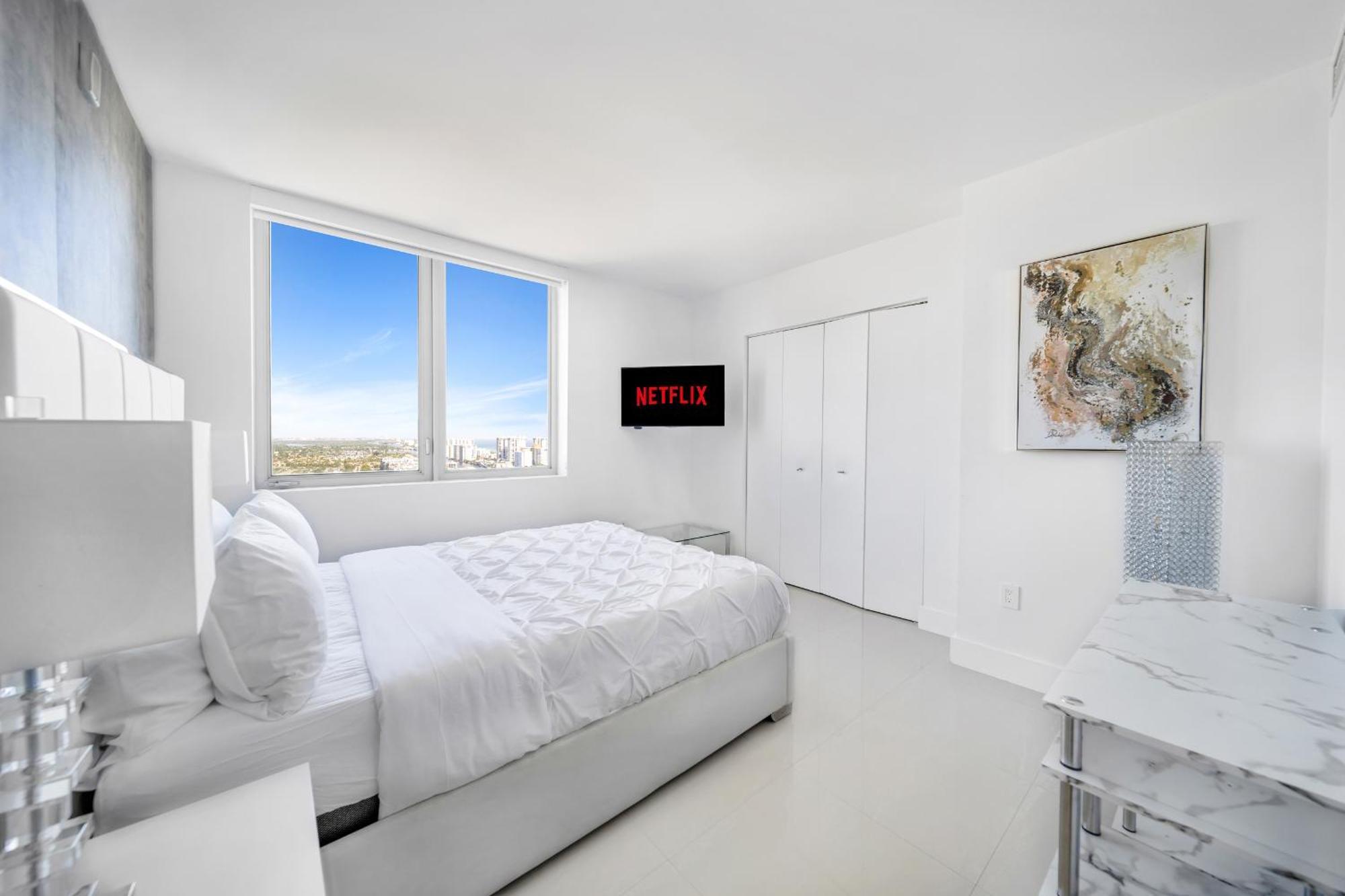 Resort-Style Living With Direct Ocean Views - 3Br Beauty 哈兰代尔海滩 外观 照片
