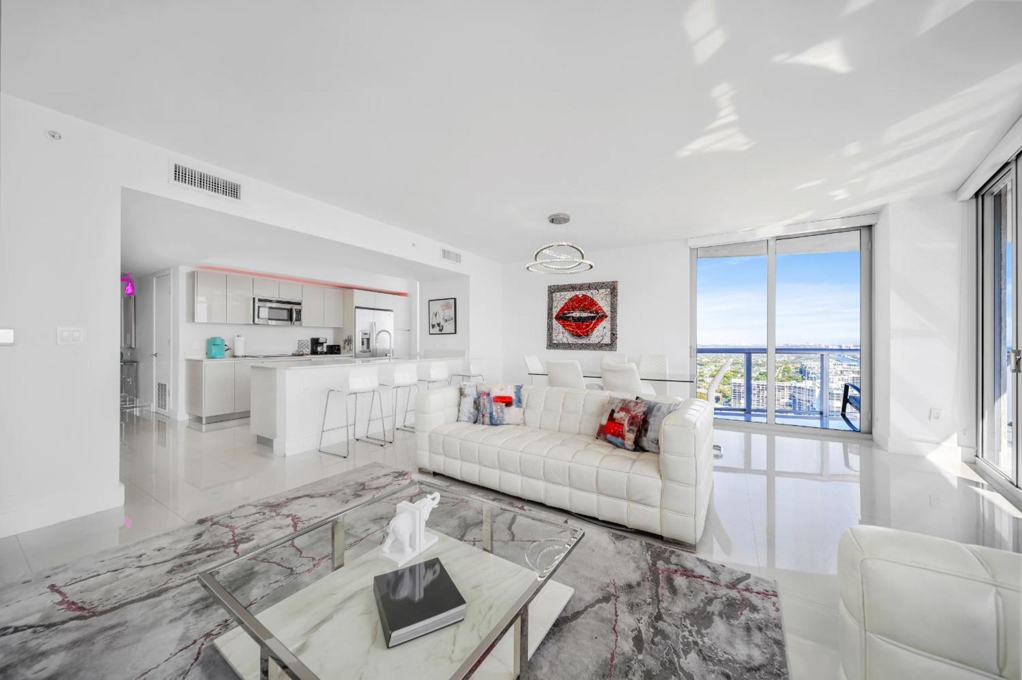 Resort-Style Living With Direct Ocean Views - 3Br Beauty 哈兰代尔海滩 外观 照片