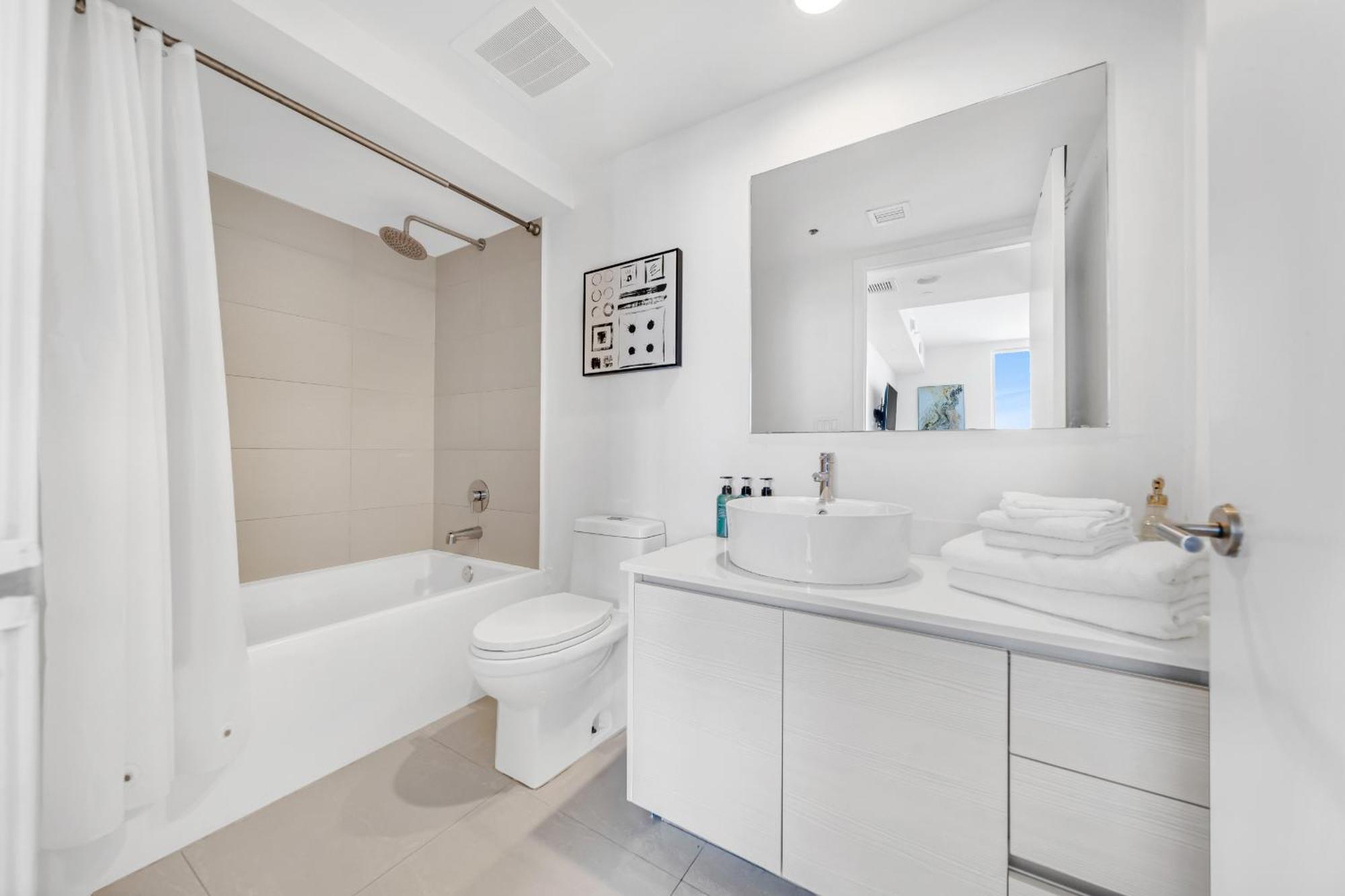 Resort-Style Living With Direct Ocean Views - 3Br Beauty 哈兰代尔海滩 外观 照片